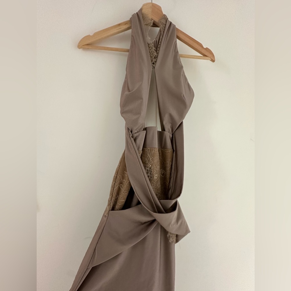 Michel Costello X Revolve Philip Midi in Taupe XS - Picture 8 of 11